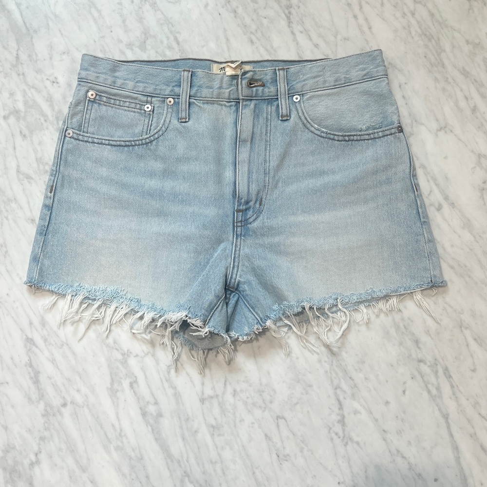 Madewell Relaxed Mid-Length Denim Shorts in Essen Wash / 28 / ESSEN WASH